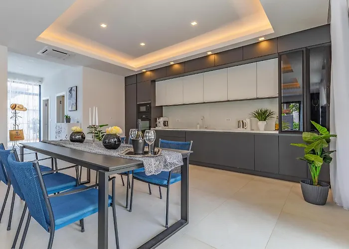 度假居 In With Kitchen 普拉