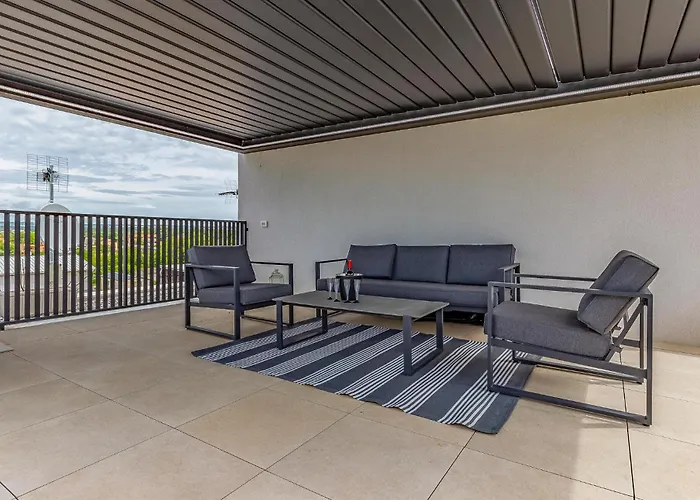 In With Kitchen Semesterbostad *